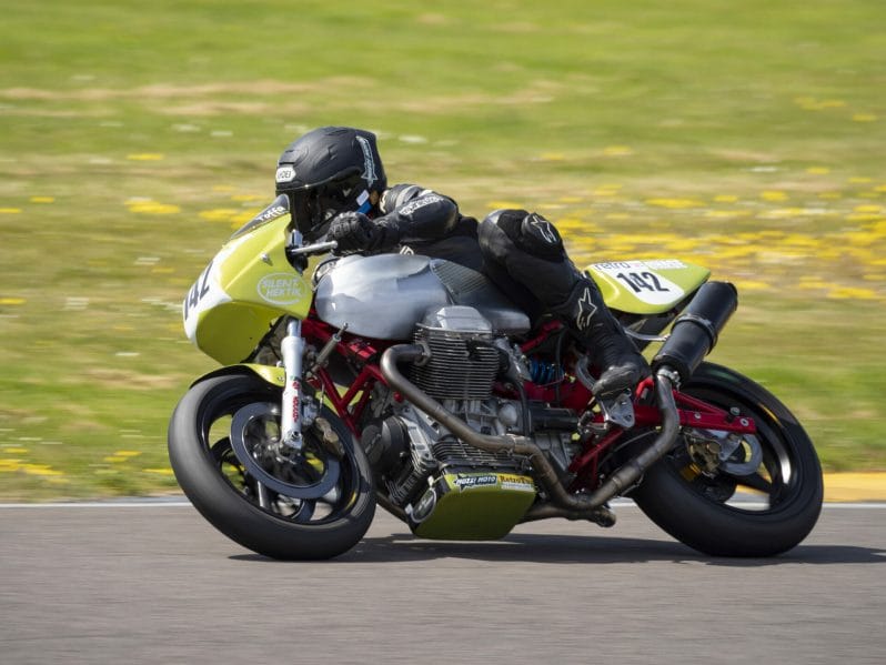 Action Photography - Classic Bike Racing at Ty Croes Racetrack - WelshotRewards Day
